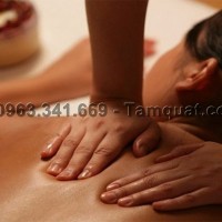 Bấm huyệt chữa đau mỏi vai gáy